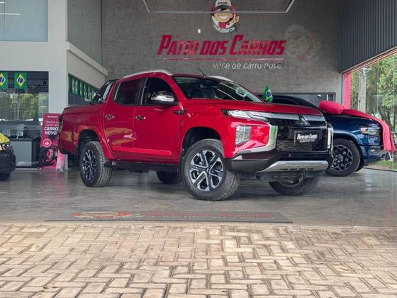 MITSUBISHI L200 TRITON 2.4 16V TURBO DIESEL SPORT HPE-S CD 4P 4X4 AUTOMÁTICO MITSUBISHI L200 TRITON 2.4 16V TURBO DIESEL SPORT HPE-S CD 4P 4X4 AUTOMÁTICO